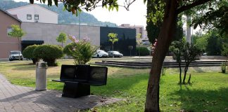 Ljubuški svojm sugrađanima na raspolaganju ponudio “pametne” solarne klupe